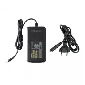 Зарядное устройство Godox C400P для аккумуляторов WB400P