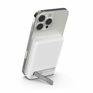 Внешний аккумулятор Belkin Boost Charge Magnetic Wireless с подставкой, 7.5 Вт, 5000 мАч, белый