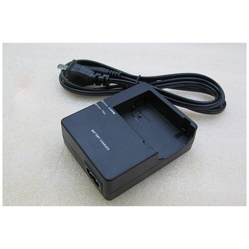 Зарядное устройство MyPads LC-E8C от сети для аккумуляторных батарей LP-E8 фотоаппарата Canon EOS 550D /600D/700D/ 650D